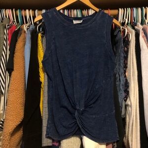 Universal Thread Dark Blue Tank Top